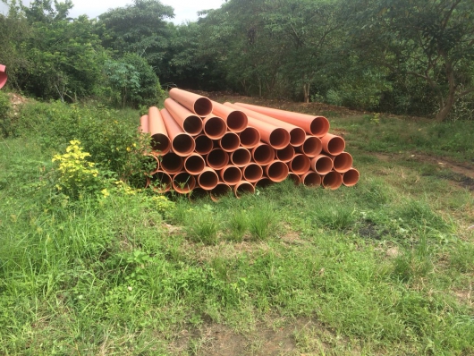 Obras de construção da Rede Interceptora de Esgoto são retomadas em Guanhães