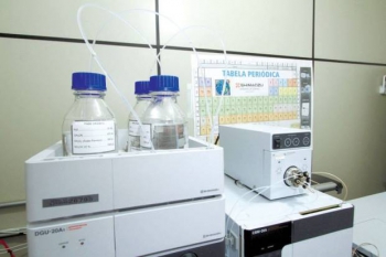 Mais sensível. Cromatógrafo líquido é o aparelho mais caro para análise de drogas: foram investidos R$ 600 mil