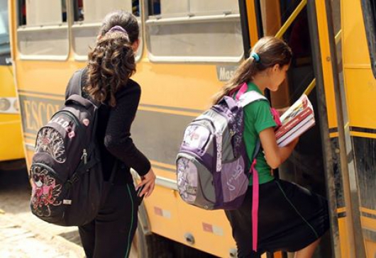 Fim das férias: Alunos da rede estadual e rede municipal de ensino voltam às aulas hoje