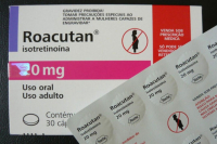 Sociedade m&eacute;dica alerta para uso indevido de rem&eacute;dios para acnes