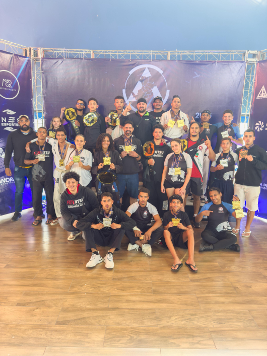 Team Alexandre Xuxa marca presença no IV Open Vale do Aço de Jiu-Jitsu e conquista cinturões e mais de 30 medalhas