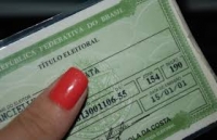 Eleitores faltosos têm menos de um mês para regularizar situação