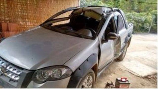 Polícia Ambiental recupera veículo furtado e flagra transporte irregular de eucalipto em Peçanha