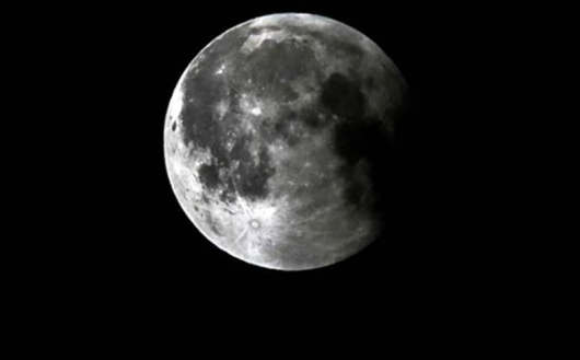 Nasa anuncia programa para levar primeira mulher à Lua em 2024