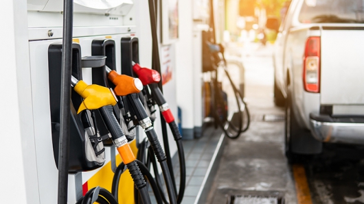 GUANHÃES: Postos de combustíveis são notificados pelo PROCON, acerca dos preços praticados na gasolina, etanol e óleo diesel