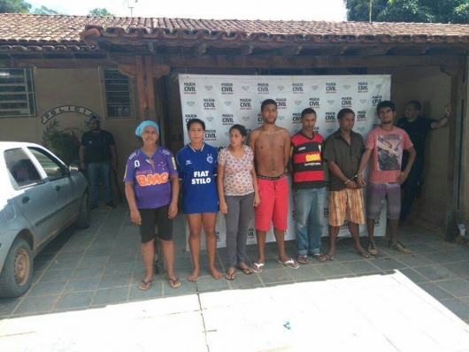 Oito são presos e cerca de 500 pedras de crack apreendidas durante Operação Petrus em Peçanha