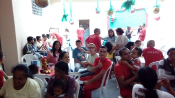 Ceia compartilhada: Presídio de Peçanha realiza Natal nos Pavilhões com 90 detentos e seus familiares