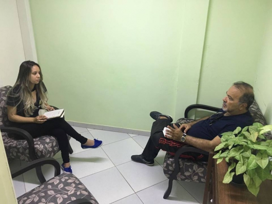 Escritor e poeta cearense lança livro em Guanhães nesta sexta-feira
