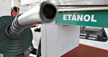 Aumento do percentual de etanol na gasolina vai afetar os carros antigos e importados