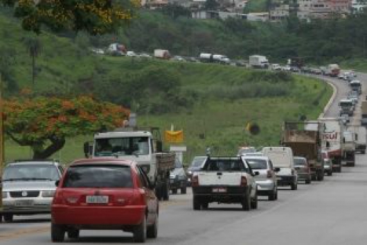 PRF e Dnit farão operação especial na BR-381 durante Corpus Christi