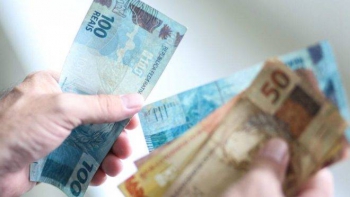 Salário mínimo será de R$ 1.039 em 2020