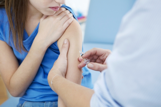 Homens e mulheres de até 26 anos poderão ser imunizados contra HPV