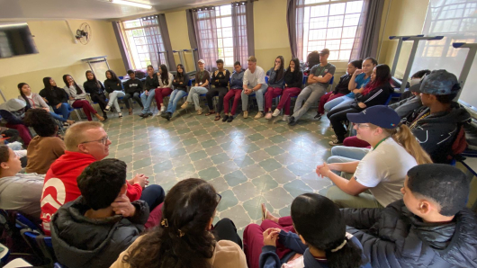 Presença de jovens holandeses marcam a semana na E.E Senador Francisco Nunes Coelho