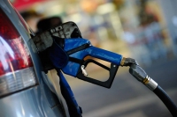 Posto que não repassar queda de preço de combustível poderá ser punido