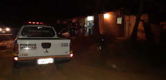GUANHÃES: Fiscais do município e Polícia Militar fiscalizam estabelecimentos na zona rural e urbana da cidade