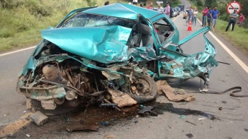 Guanhães: Um morre e três ficam feridos em grave acidente na MG 120, saída para São João Evangelista