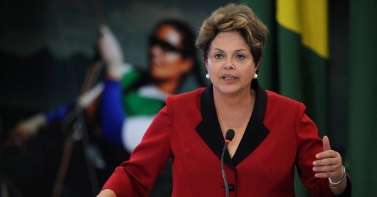 Leitura do pedido de impeachment ocorrerá nesta quinta-feira