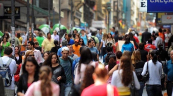 População brasileira passa de 208,4 milhões de pessoas, mostra IBGE