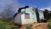 Após discussão sobre furto, mulher tem casa incendiada em Santa Maria do Suaçuí