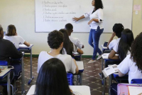 Estudantes vão ajudar a criar Currículo Referência do Ensino Médio