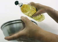 Polêmica em torno do óleo de canola abre discussão sobre alimentação correta