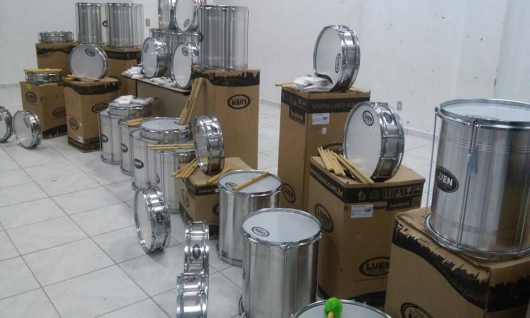 Senhora do Porto: Fanfarra Municipal recebe novos instrumentos para o desfile do Sete de Setembro