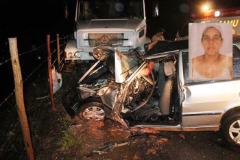 Carreta com placa de Virginópolis se envolve em batida na zona rural de Santa Maria de Itabira