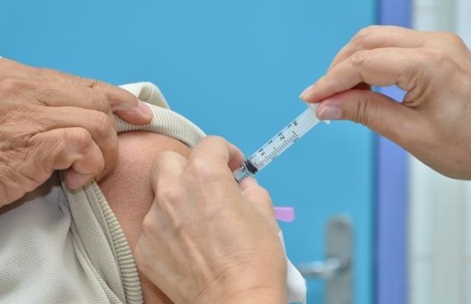 Imunização contra gripe: ampliação da vacina a toda população ainda não está valendo em Guanhães