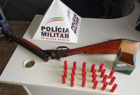 Polícia Militar apreende armas de fogo em cidades da região Uma pessoa foi presa