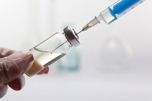 Laboratório testa vacina com resultado duradouro contra o câncer