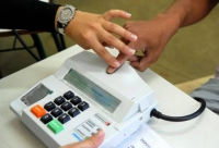 Polícia Federal vai usar biometria do eleitor para emitir passaporte