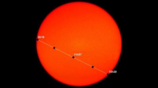 Trânsito de Mercúrio: planeta passa na frente do Sol nesta segunda