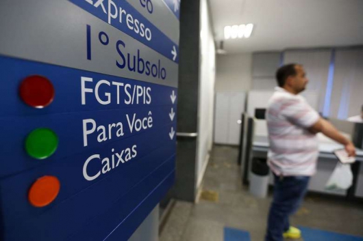 Nascidos em setembro e outubro sem conta na Caixa podem sacar FGTS