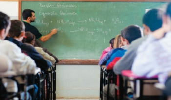 Piso salarial de professores terá aumento de 13,01% e passará a R$ 1.917,78