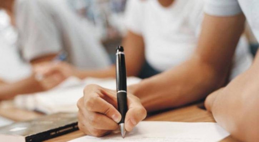IBEE realiza provão para estágio e emprego em Guanhães