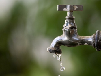 SAAE alerta para aumento no consumo de água durante o final de semana e afirma que podem ocorrer interrupções