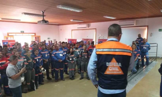 Moradores de Conceição do Mato Dentro participam de simulado de rompimento de barragem