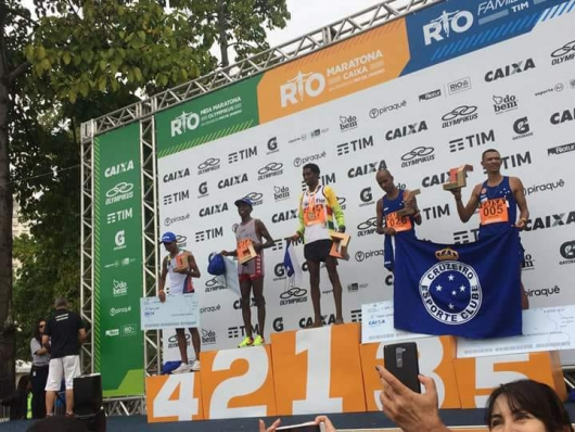 Atleta de Guanhães conquista 5º lugar geral na Maratona do Rio de Janeiro 2018