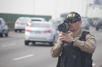 PRF determina suspensão e recolhimento de radares móveis