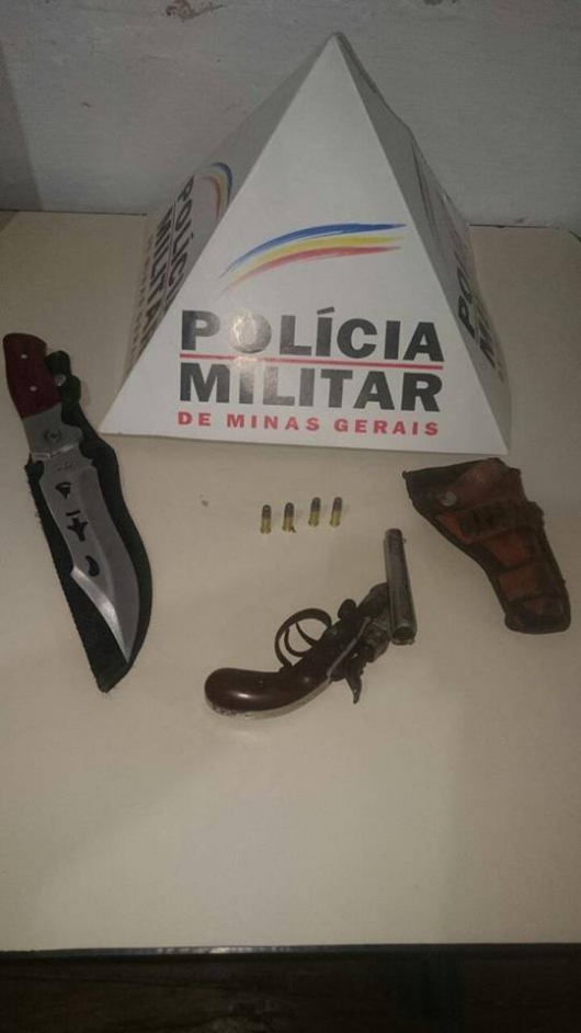 Homem é preso por porte ilegal de armas em Senhora do Porto