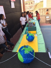 EDUCAÇÃO: “Experiências” em ação: Feira de Ciências movimenta alunos da Escola Senador Francisco Nunes Coelho