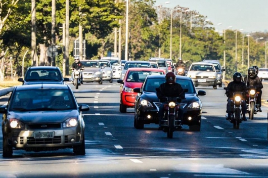 Motorista que optar por receber multa pela internet terá desconto de 40%