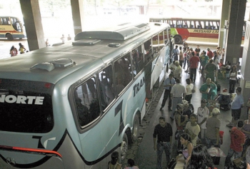 PESSOA COM DEFICIÊNCIA: Ônibus rodoviários terão que sair de fábrica com elevador