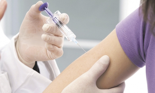 HPV: menos da metade das meninas de 11 a 13 anos recebeu segunda dose