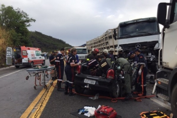Acidente deixa um morto e fecha o trânsito na BR-381, em Caeté