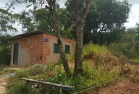 Mulher e bebê ouvem guanhanense ser morto dentro de casa, em Ribeirão das Neves