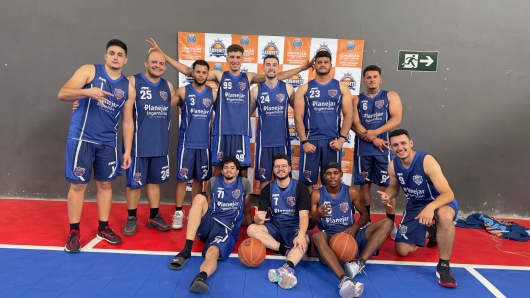 Time de Basquete Knights participa de semifinal da Liga Amadora de Basquete do Vale do Jequitinhonha