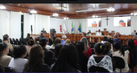 Audiência Pública realizada pela Câmara Municipal de Guanhães reúne vereadores e membros da comunidade guanhanense
