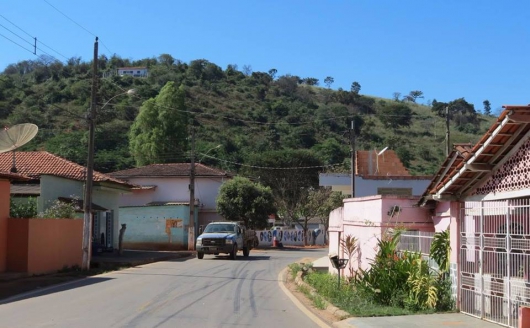 Homem que bateu no irmão e atirou no pai no povoado de São Pedro do Suaçuí é preso em José Raydan