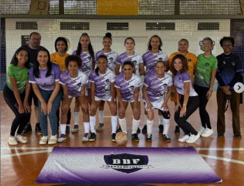 DDF é vice-campeã do Regional Feminino de Futsal em Guanhães